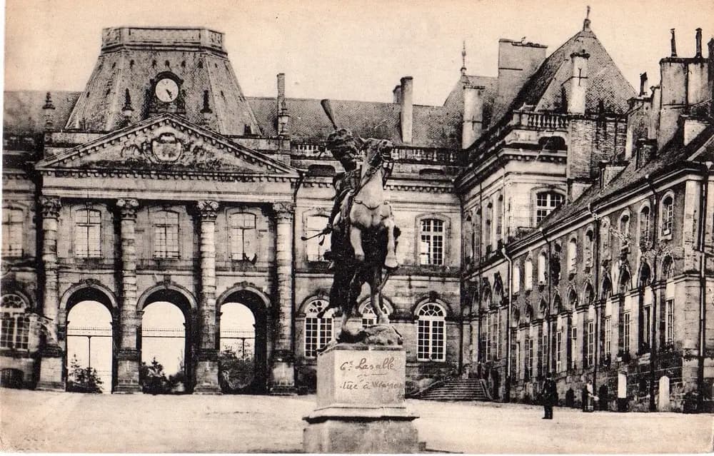 Cour d’honneur du château de Lunéville